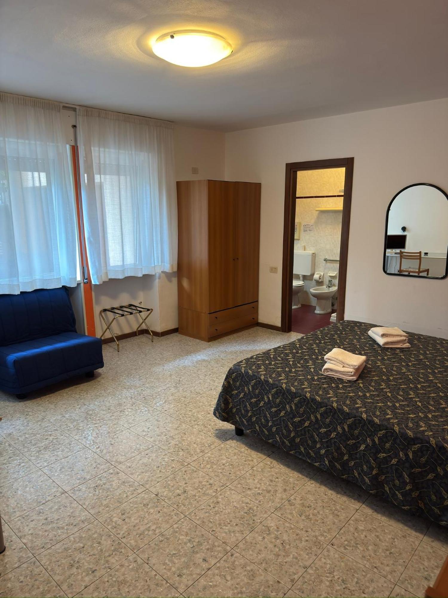 Hotel Benacus Бардолино Екстериор снимка